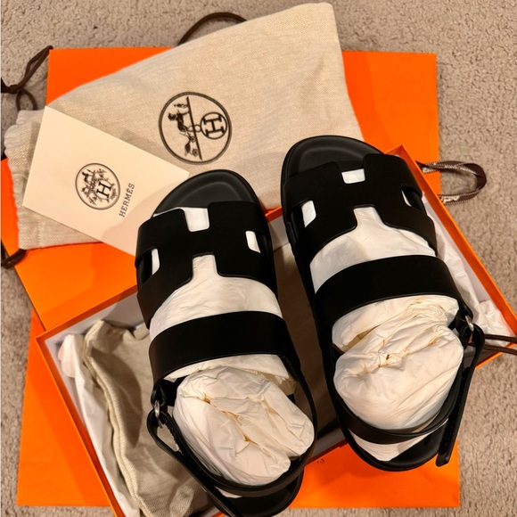 Hermès Black Chypre Sandals - Picture 1 of 4